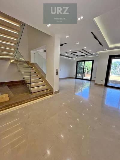 now own a villa with a swimming pool in Sarai Compound next to Spin Madinaty minutes from Swan Lake and close to Mivida