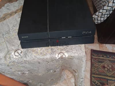 ps4 حاله ممتازه