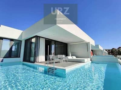 فيلا مع Private Pool فيو بانورامى كامل لبحر راس الحكمه من الدور الأرضى متشطبه بجوار سيلفر ساندس مرسى بغوش هاسيندا كالى كوست سمر