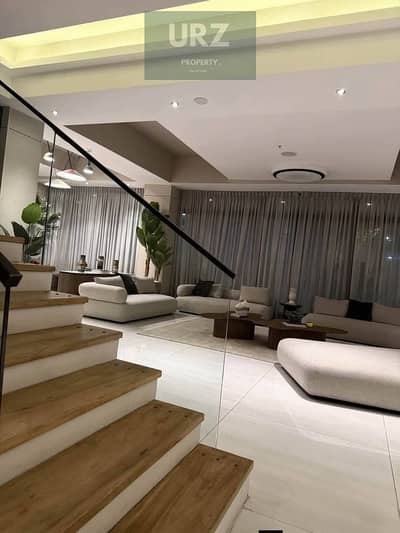 دوبلكس Roof Top Villa  لوكيشين مميز علي 10 سنين تقسيط في قلب التجمع السادس امام هايد بارك التجمع الخامس بالقرب من سوديك وميفيدا وزد ايست وسولانا للبيع