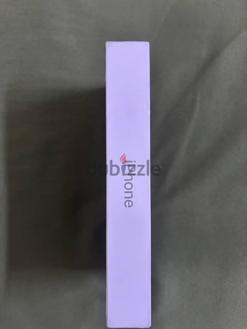 Apple -iPhone 16 Pro Max 2