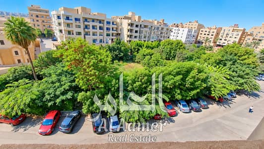 175 sqm Apartment for Sale in Al Ma'raj Al Sefly with Open Unobstructed View