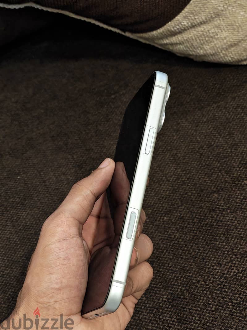 Apple - iPhone 17 Pro Max 4