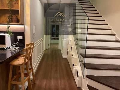 iVilla Roof 255 في Mountain View | متشطبة بالكامل | استلام فوري | أمام مكتب النائب العام