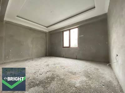 شقة مميزة للبيع في ماونتن فيو آي سيتي أكتوبر، داخل مرحلة Club Park، بالدور الأول، بمساحة 160 متر، Core & Shell وجاهزة للاستلام، مع عضوية النادي وجراج