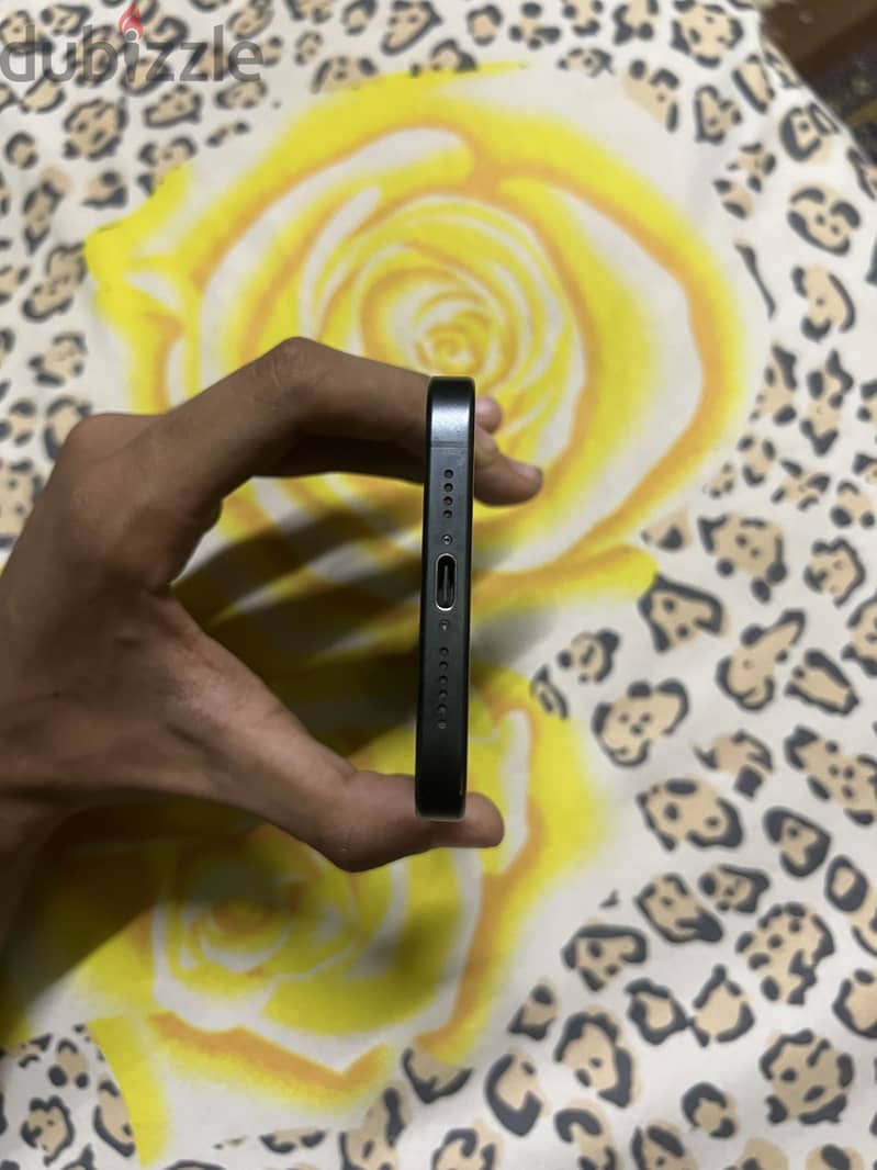 Apple - iPhone 15 Pro Max 2