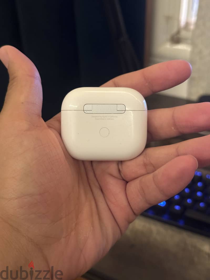 Apple AirPods 3 2