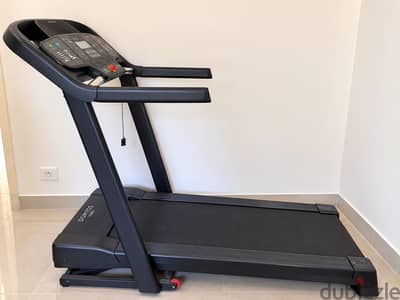 مشاية ديكاتلون Domyos T540c الأصلي بحالة ممتازة