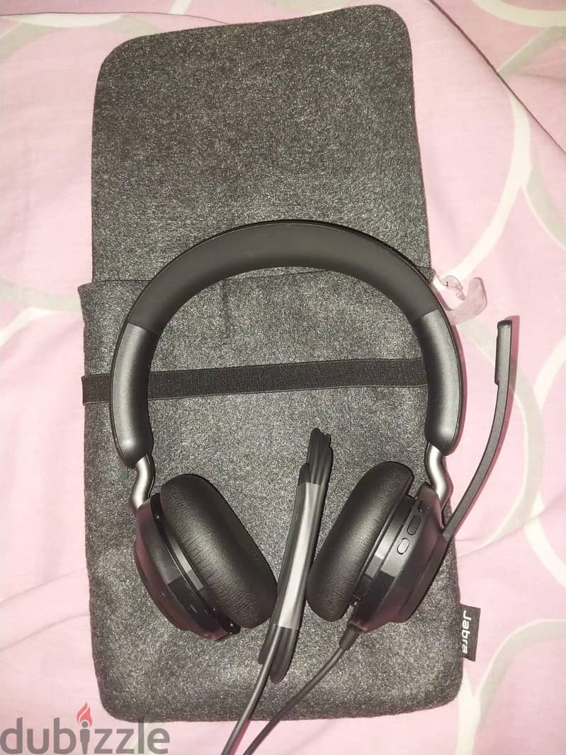 New Jabra evolve2 40 se 2
