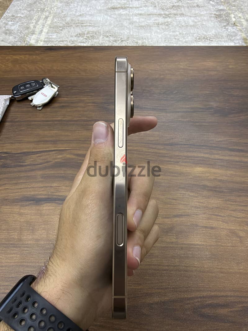 Apple - iPhone 16 Pro Max 2