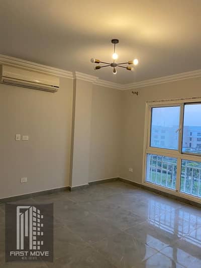 Apartment for sale (immediate delivery) fully finished with open air Madinaty directly and Suez Road in installments over the longest repayment period
