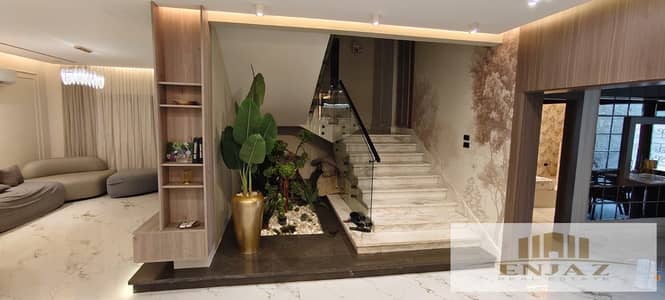 *Villa For Sale in "Wasal Views" Compound | Ultra Super Lux Private Finishing | Fully Furnished | Direct Wide Garden View*