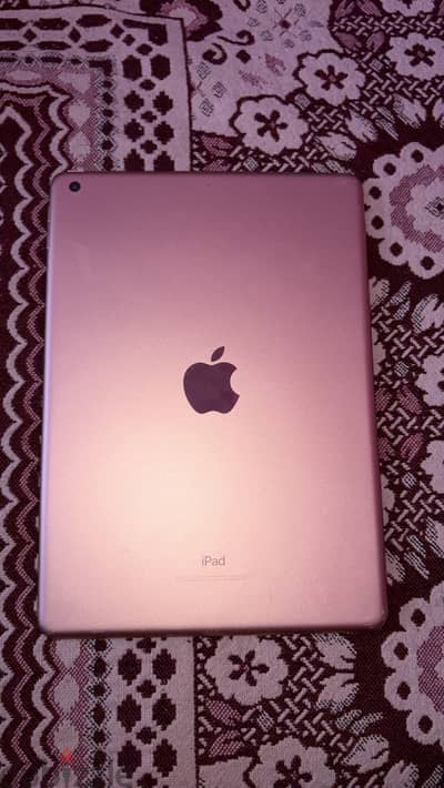 Apple iPad 6th generation OS 17.7