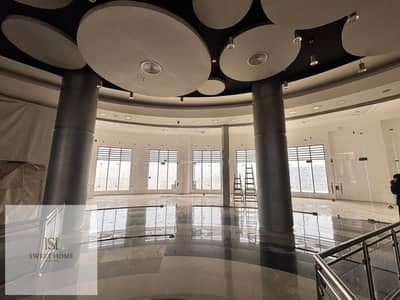 Commercial/Administrative Unit for Rent at Mirage Mall Prime Location on Suez Road