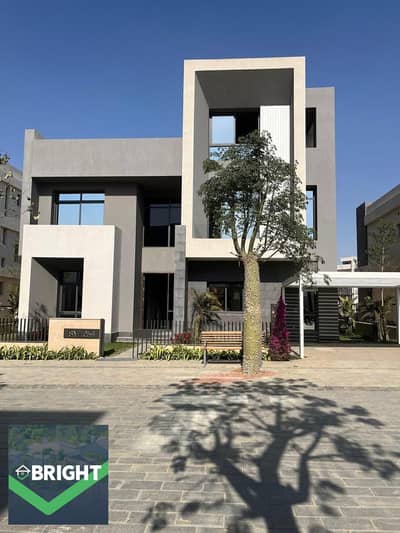 Exclusive Price with us! villa 520m 6bedrooms very prime location and easy installment in saada new cairo beside creek town