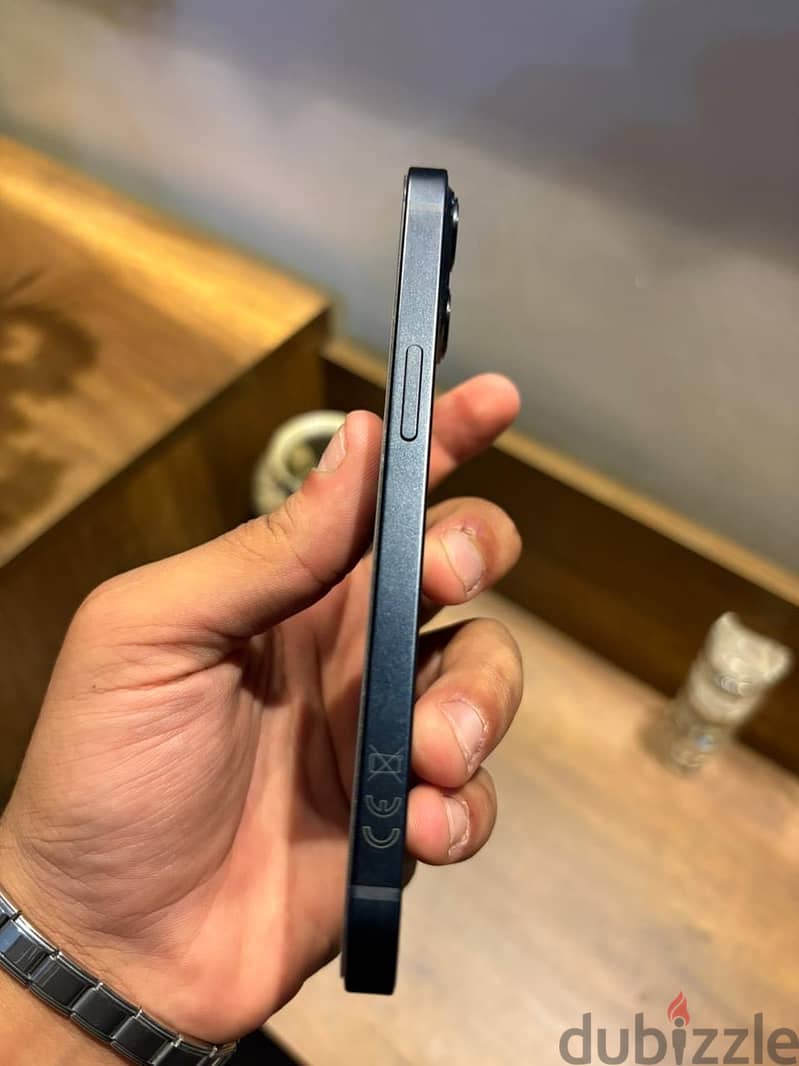 Apple - iPhone 13 2