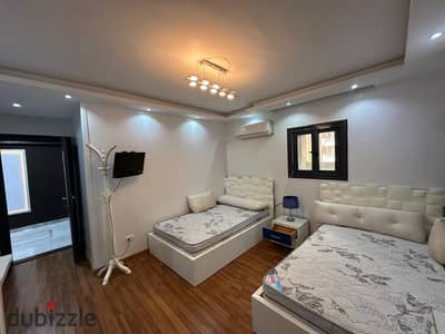 For rent, furnished apartment in Bloran, second number, near the sea, 170 m