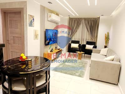 استديو فاخر للبيع في أرقى مناطق المهندسين  • المساحة: ٨٠ م² • غرفة نوم • حمام • مطبخ • ريسبشن • واجهة • الدور الأول مرتفع • مباني ٢٠١٨ • أسانسير
