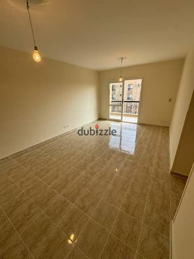 Apartment for sale in Al Rehab City, overlooking the private villas; area: 119 square meters.