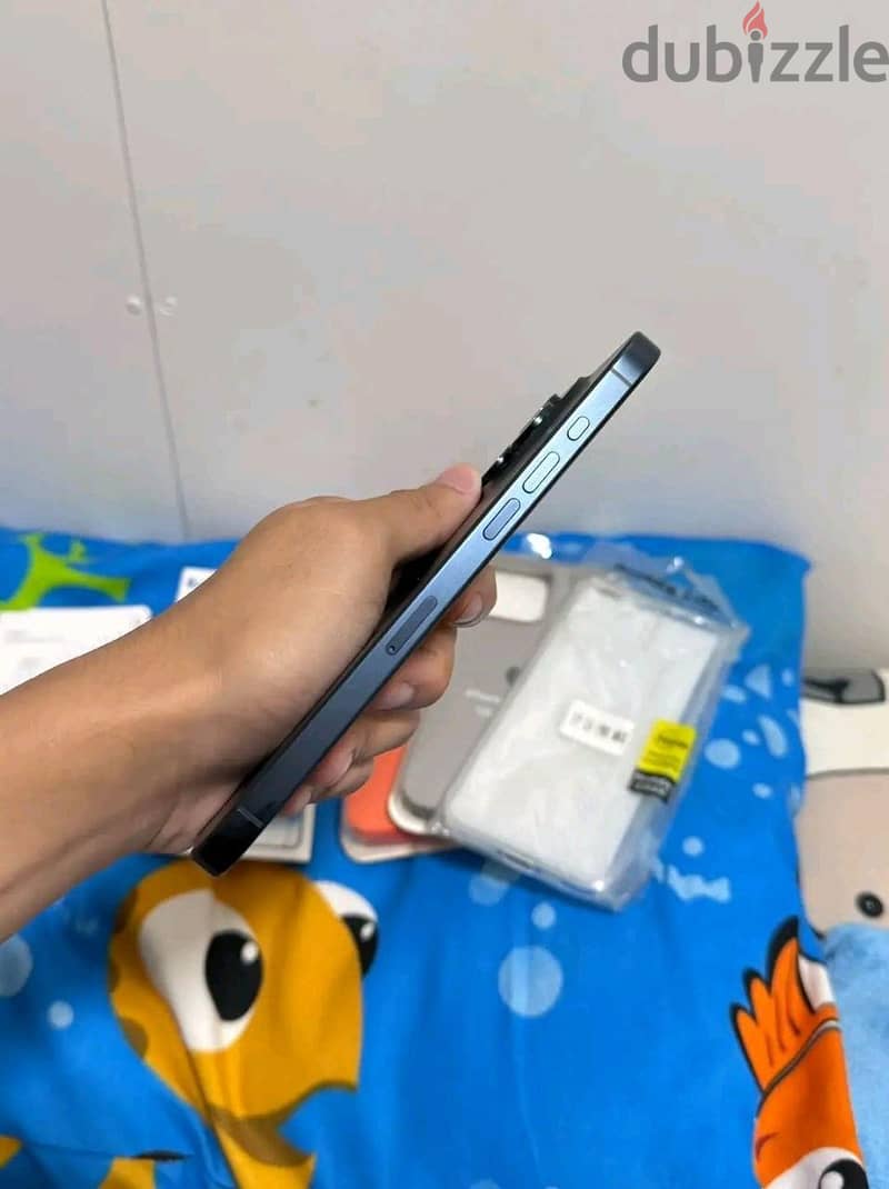 Apple - iPhone 15 Pro Max 3