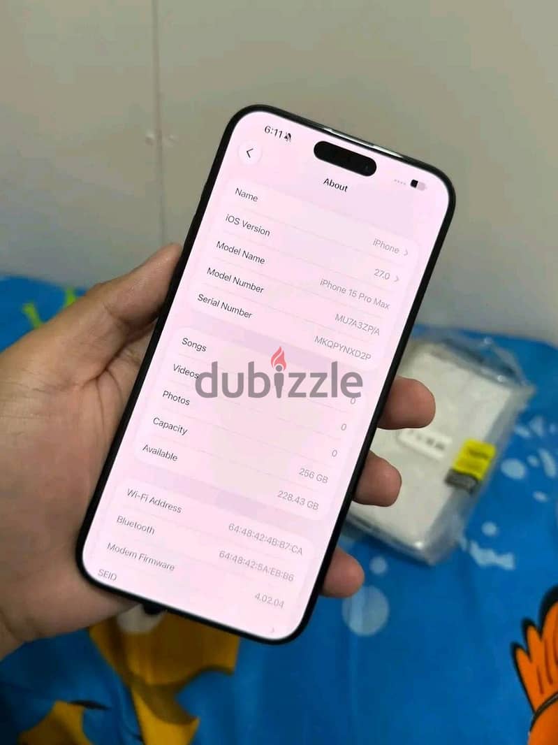 Apple - iPhone 15 Pro Max 4