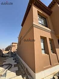 تاون هاوس ميدل للوكشين مميز غير مجروج في كمبوند فليدج ويست الشيخ زايد