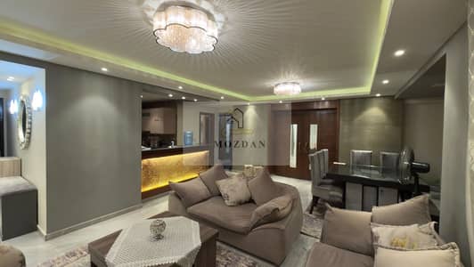 3-bedroom apartment for rent, fully furnished and finished to an ultra-luxurious standard, located next to Carrefour Zahraa El Maadi.