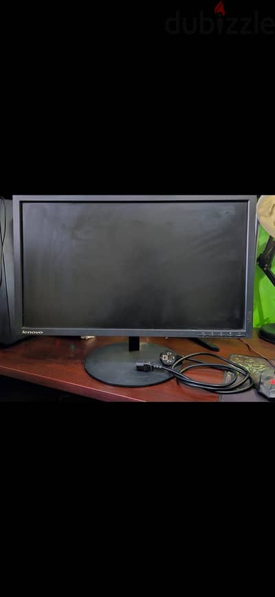 Lenovo ThinkVision 24 inches, 1080p