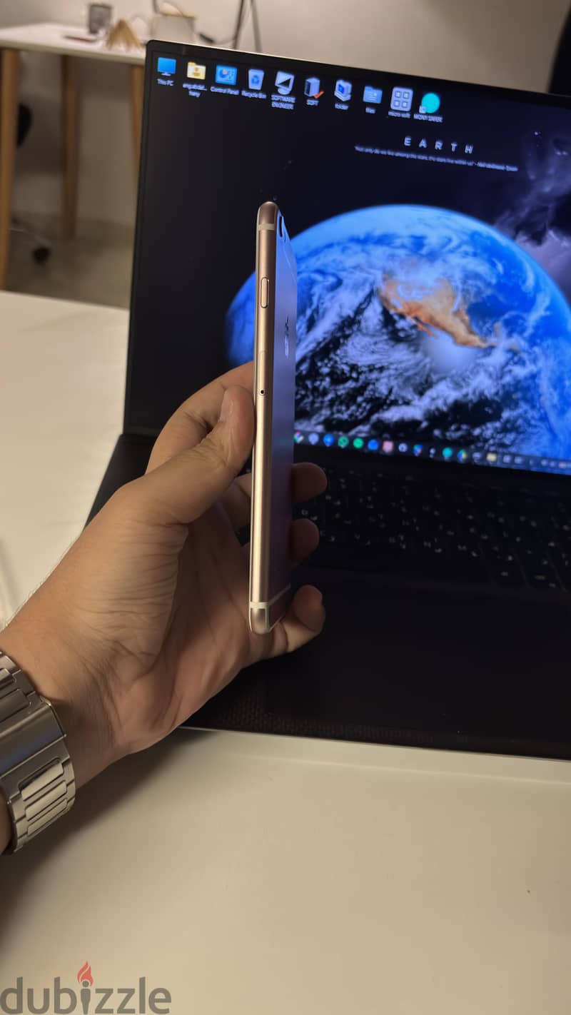 Apple - iPhone 6S Plus 2