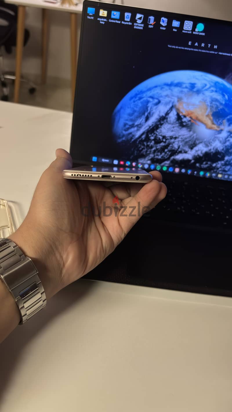 Apple - iPhone 6S Plus 6