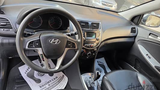 Hyundai Accent 2023