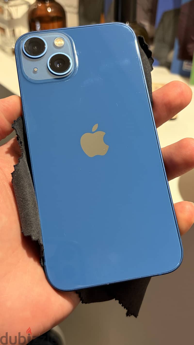 Apple - iPhone 13 128 gigabytes 2