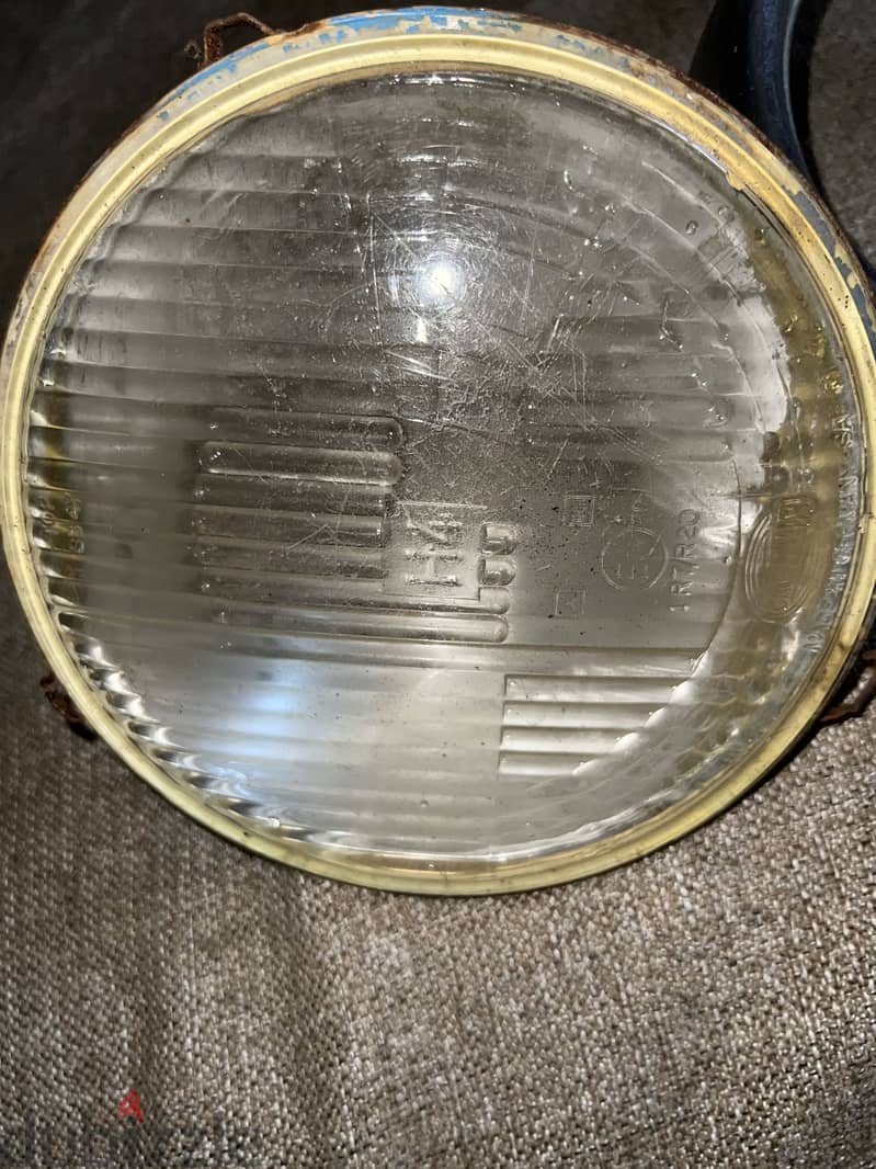 Volkswagen Beetle front lanterns 4