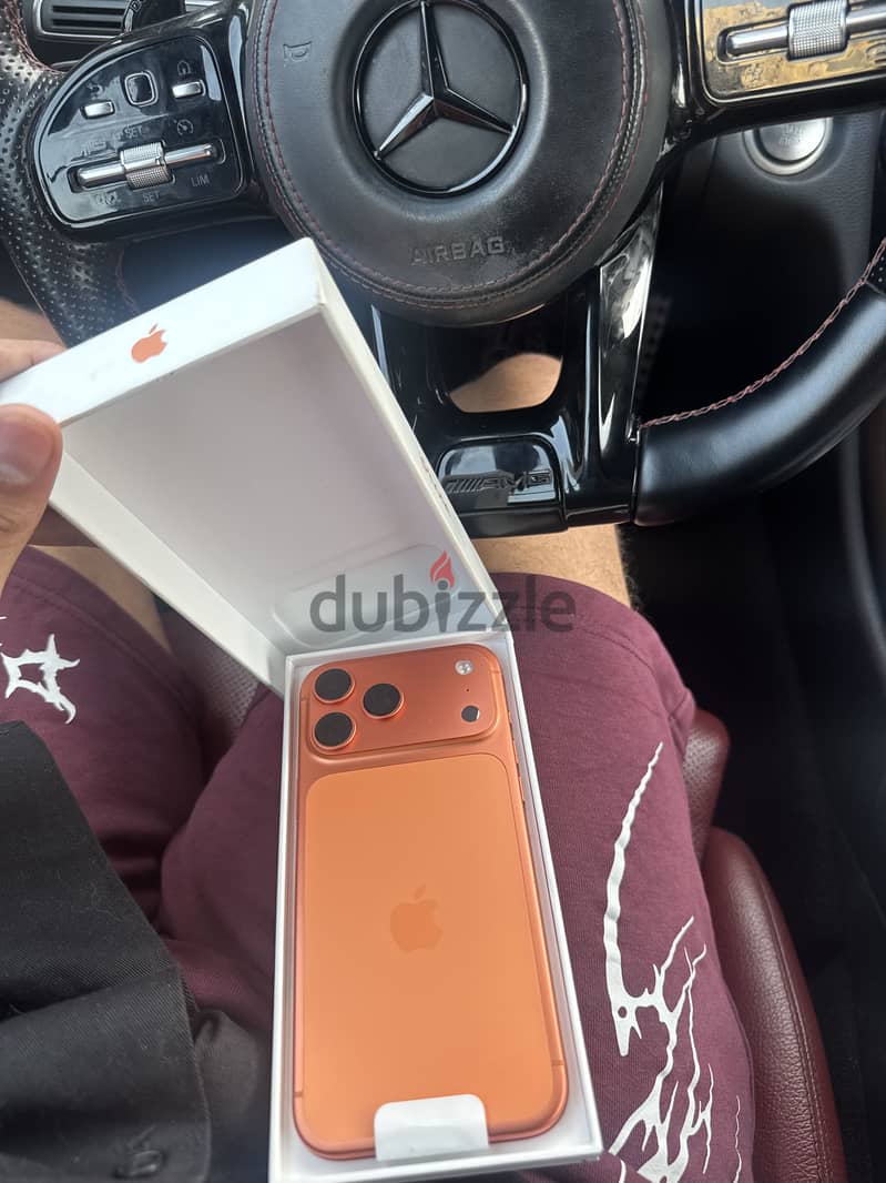 Apple - iPhone 17 Pro Max 1