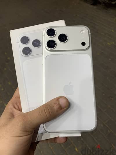 Apple - iPhone 17 Pro Max