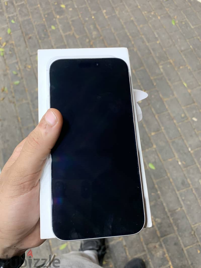 Apple - iPhone 17 Pro Max 1