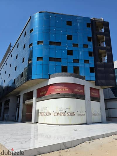 Ground floor Shop + outdoor space ready to move in 1O1 near Arkan Plaza & The Gate