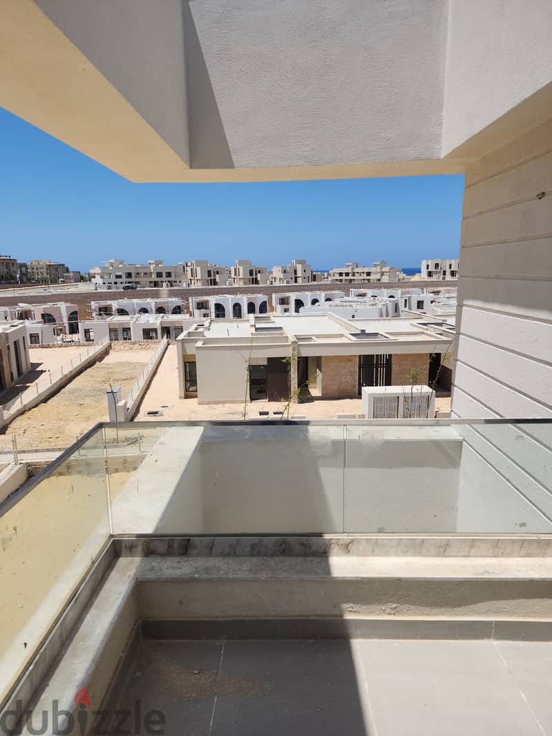تاون هاوس بـ٣ غرف نوم في جون سوديك، صورة ١٨ من ١٩