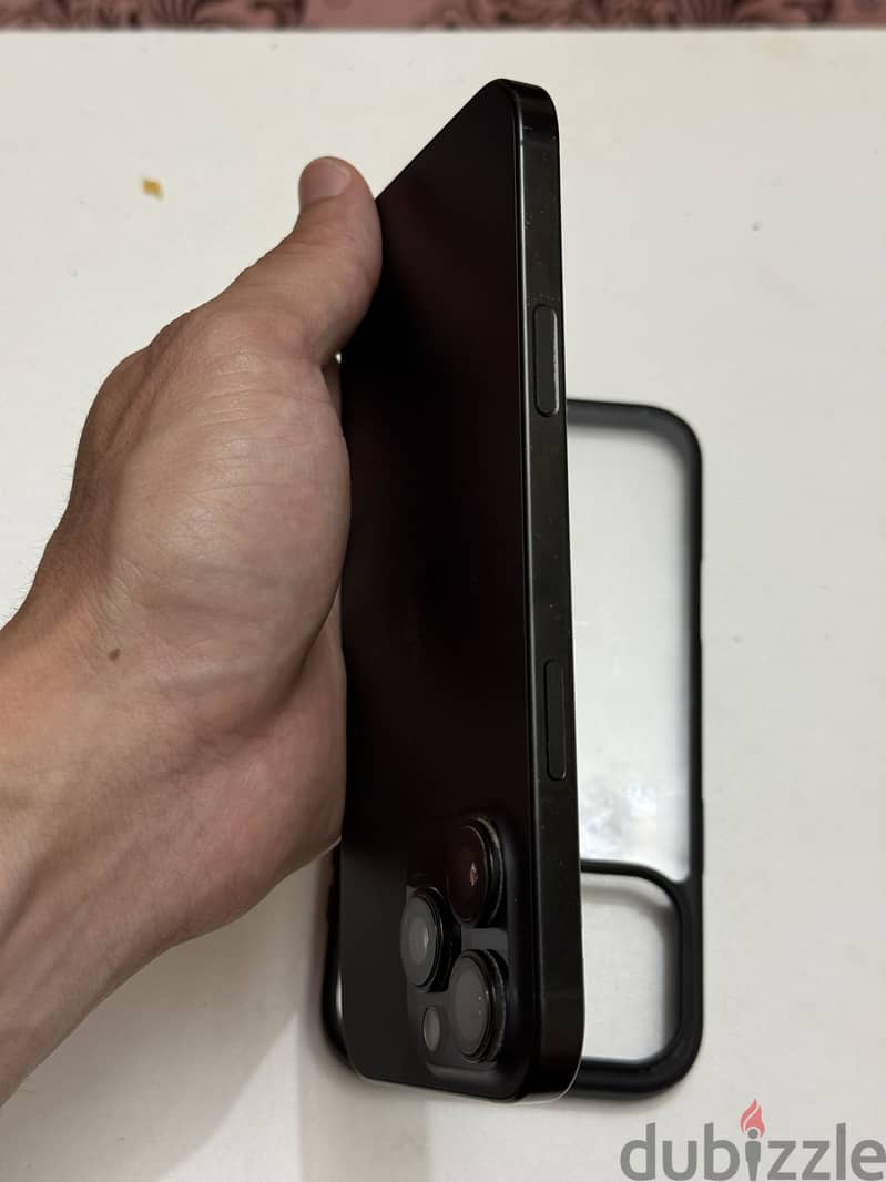 Apple - iPhone 16 Pro Max 2