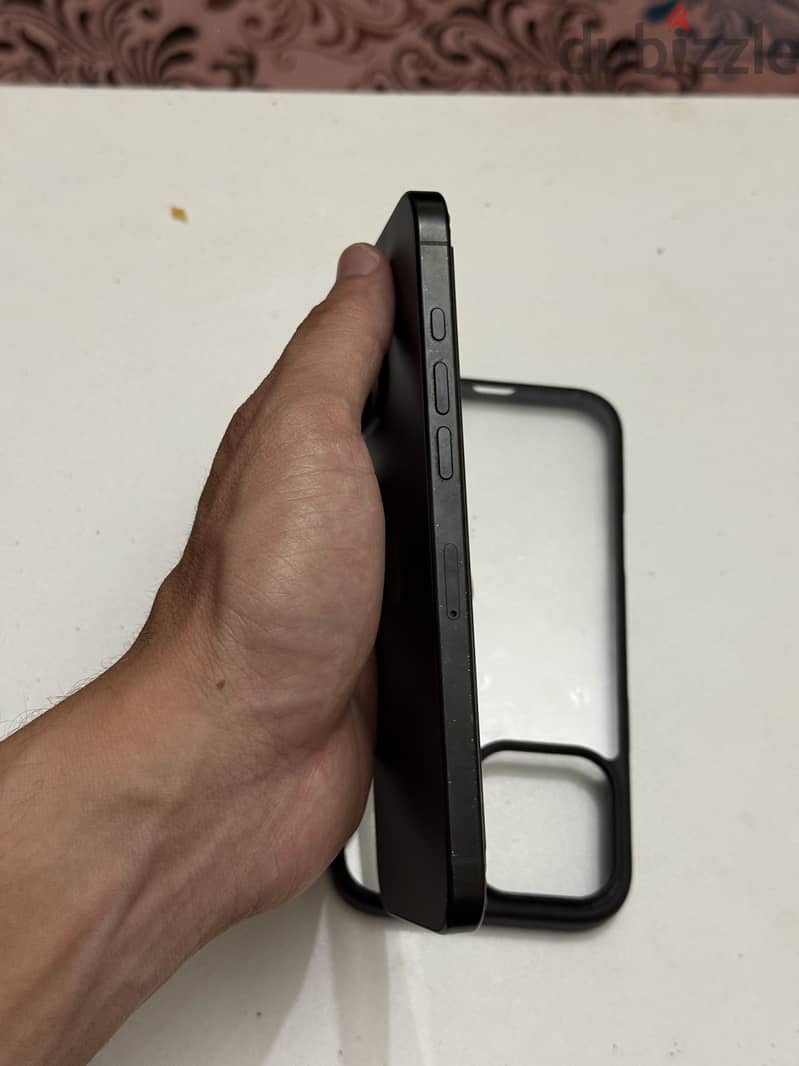 Apple - iPhone 16 Pro Max 3