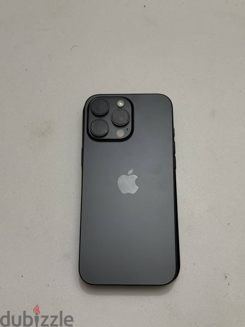Apple - iPhone 16 Pro Max 4