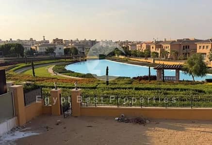 أقل سعر فيلا 520متر مباني موقع مميز في ميفيدا فيوز للبيع استلام فوري اعمار في جولدن سكوير التجمع الخامس