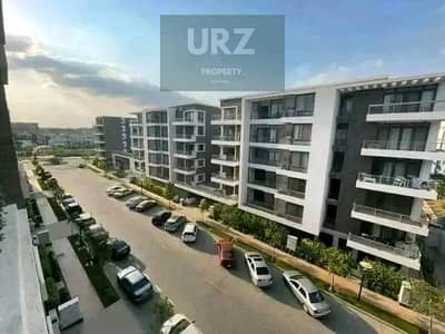 Front-facing apartment with a direct sea view overlooking golf courses for sale at a great discount Strategic location minutesfrom Taj City Nasr city