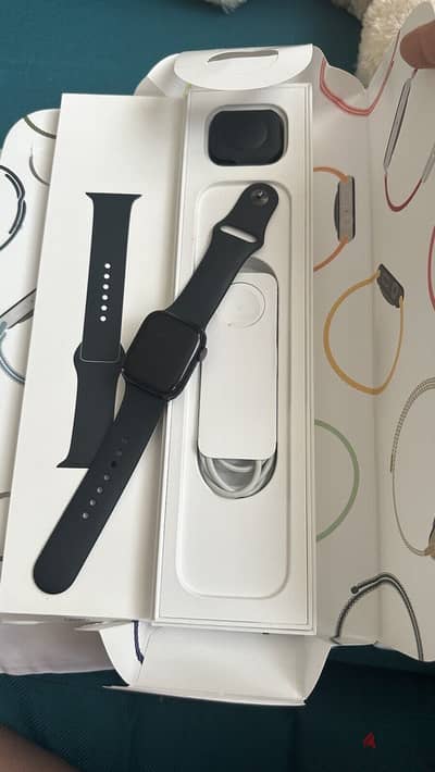 Apple watch series 8 used like new