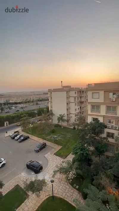 103-square-meter apartment for sale in Madinaty (Zone B6); ultra-super-lux finishes, located close to amenities.
