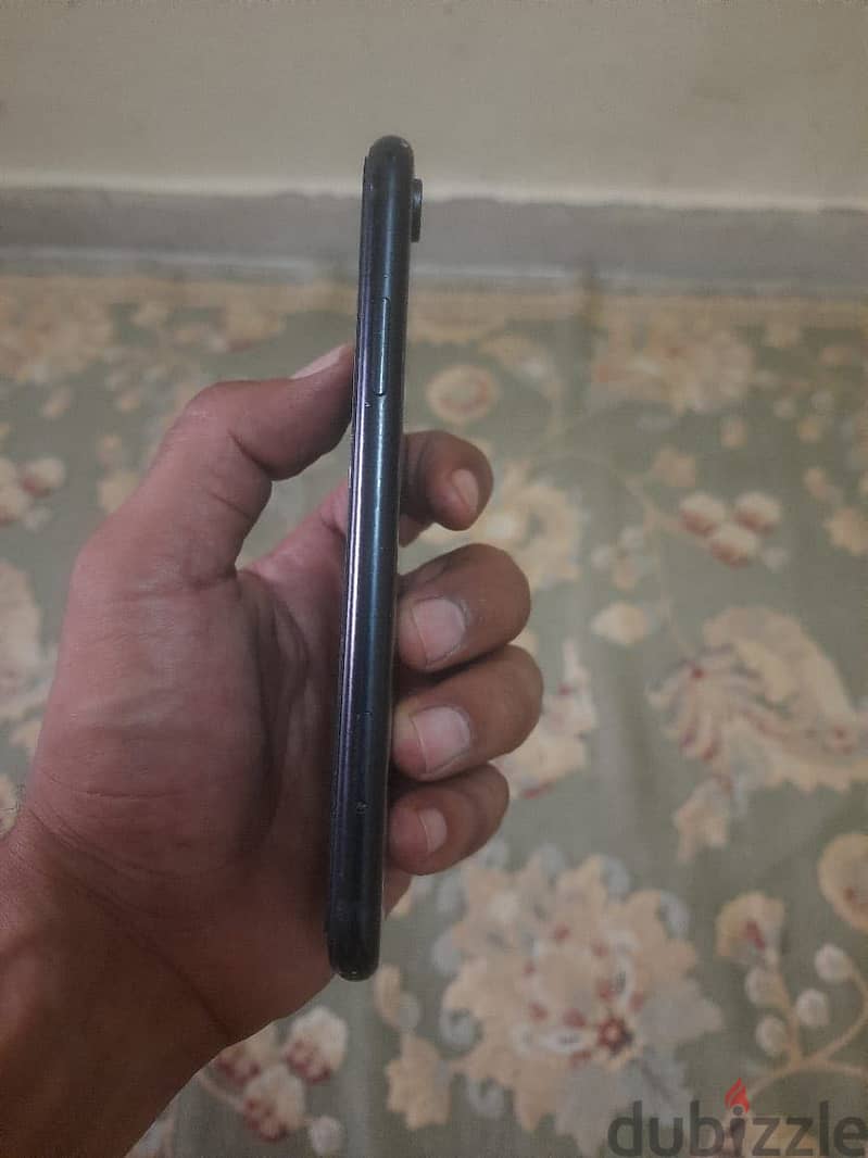 iPhone XR 2
