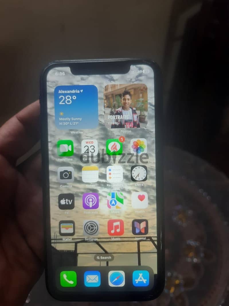 iPhone XR 9