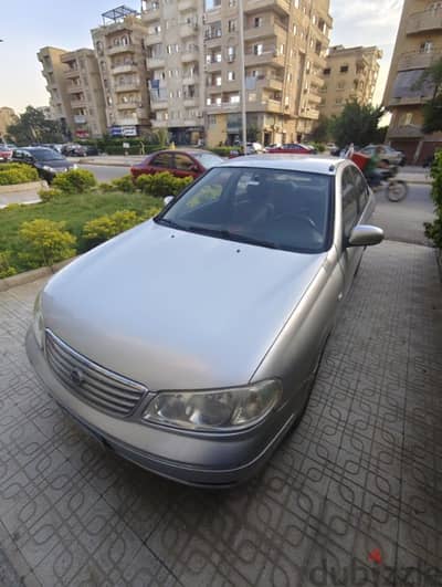 Nissan Sunny 2007