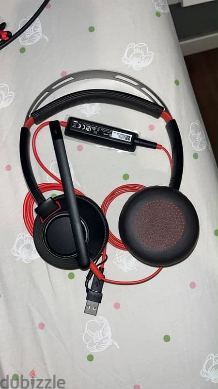 Poly Blackwire 5220 (USB-C/A) Headphones 2