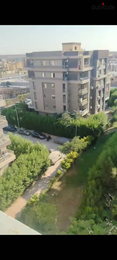 For rent, a 130-meter apartment on the fifth floor, corner, northern side in Dar Misr Compound, 16th district, Sheikh Zayed